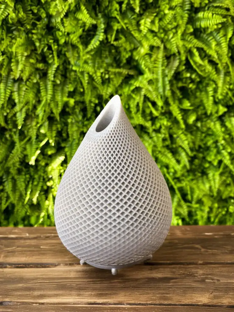 Vaso decorativo em impressão 3D com textura de tela